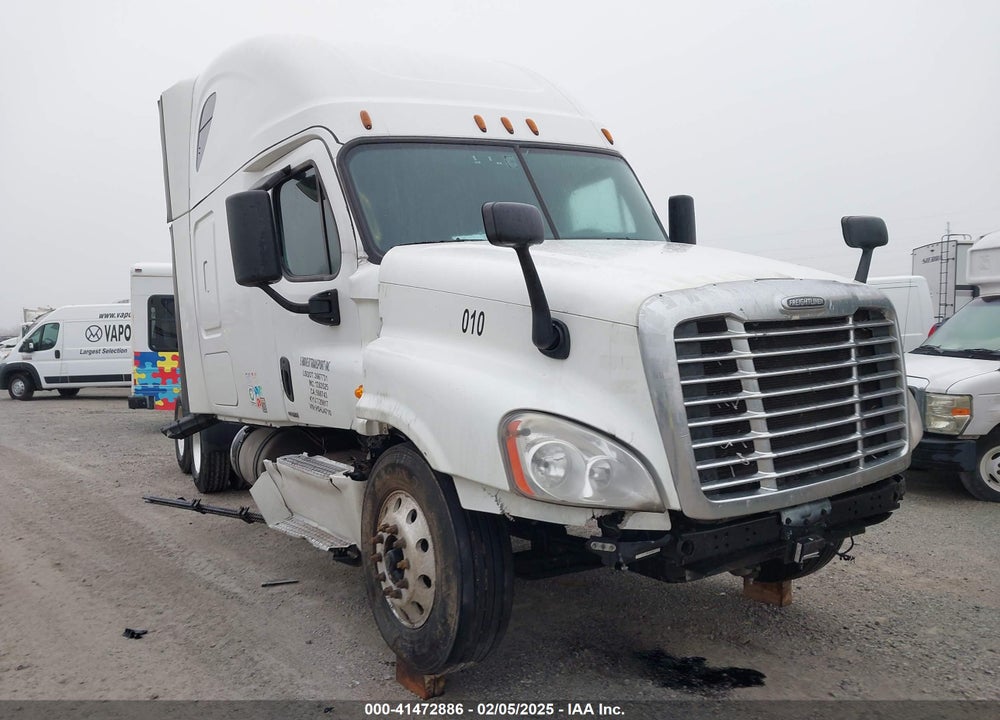 2017 FREIGHTLINER CASCADIA 125 --- VIN: 3AKJGLDRXHSHJ4710