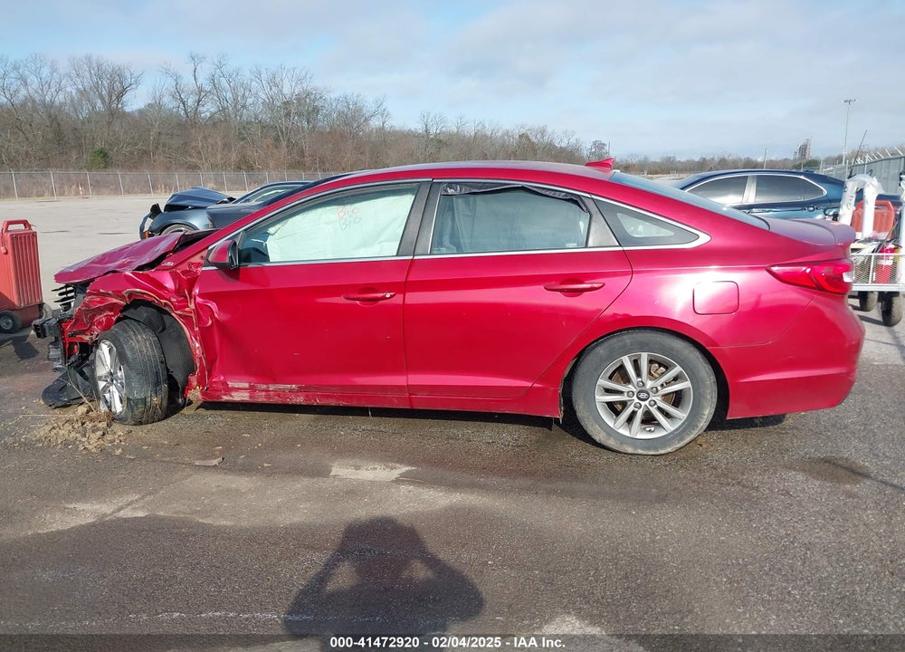 2017 HYUNDAI SONATA VIN: 5NPE24AF4HH439856