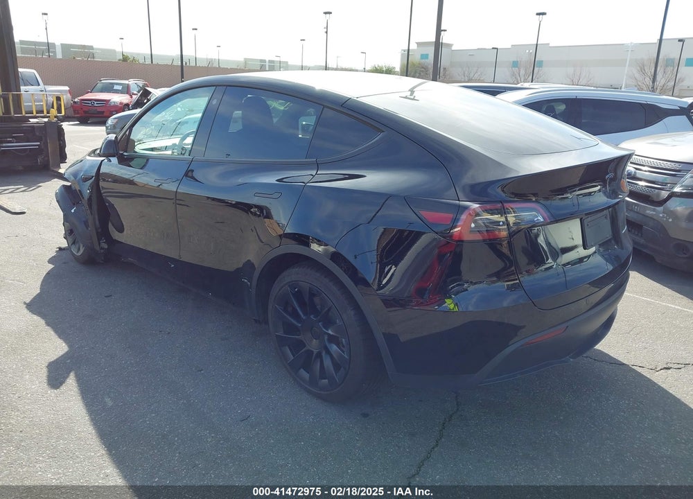 2022 TESLA MODEL Y LONG RANGE DUAL MOTOR ALL-WHEEL DRIVE VIN: 7SAYGAEE9NF541939