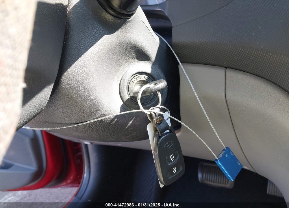 2017 HYUNDAI ACCENT VIN: KMHCT4AE1HU186086