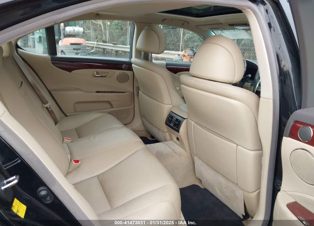 2008 LEXUS LS 460 VIN: JTHBL46F385061763