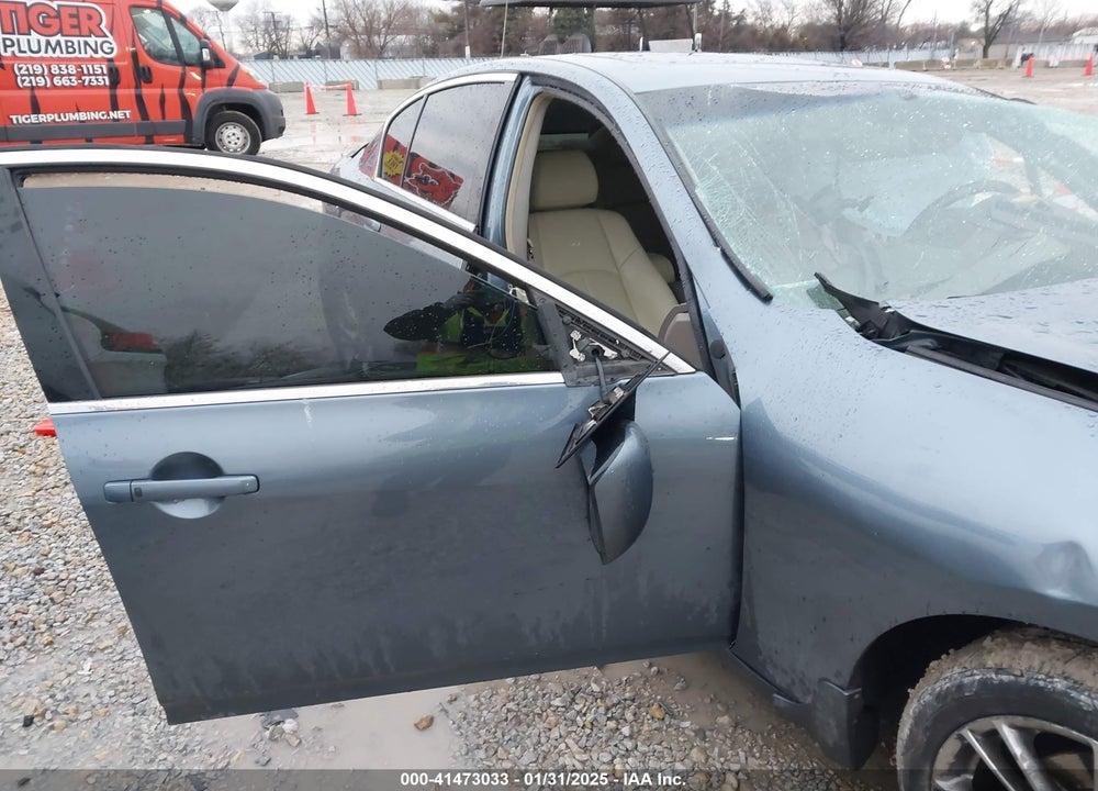 2008 INFINITI G35 VIN: JNKBV61E58M224827