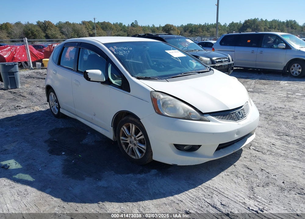 2009 HONDA FIT SPORT VIN: JHMGE88449S014702