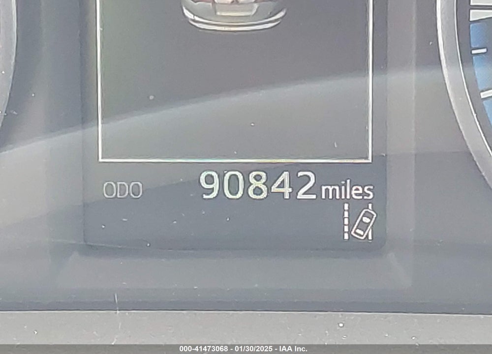 2017 TOYOTA RAV4 XLE VIN: JTMWFREV7HJ144619