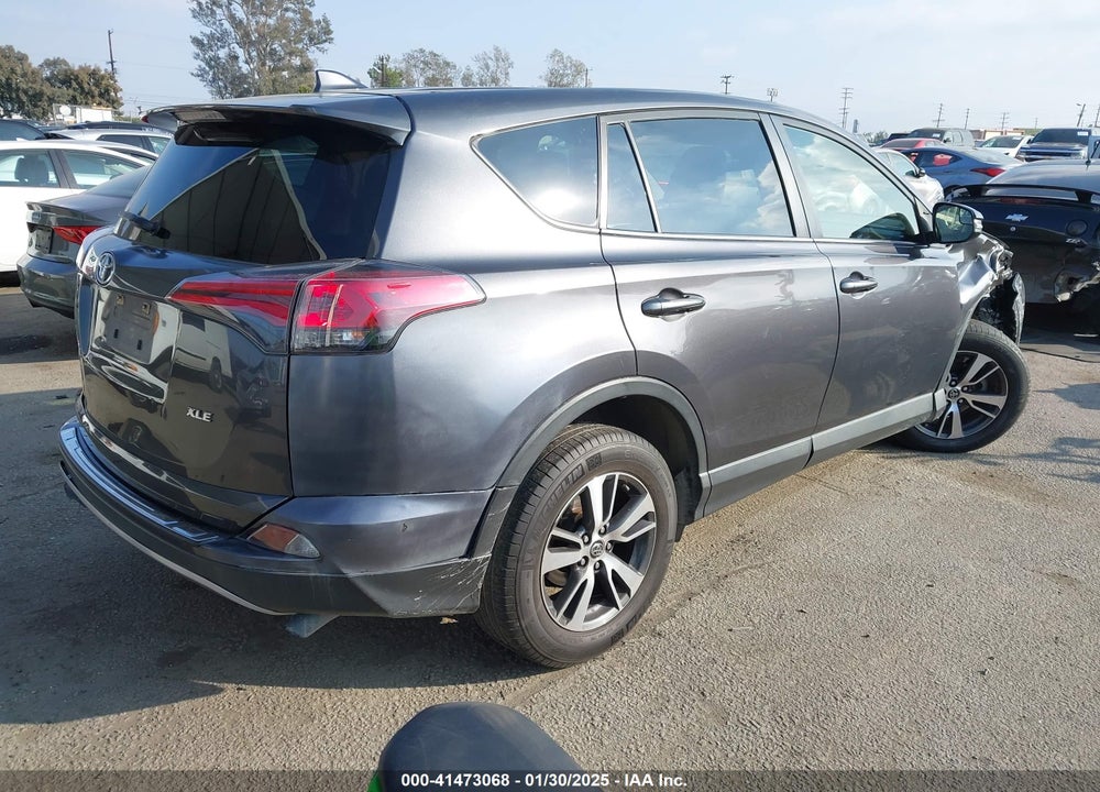 2017 TOYOTA RAV4 XLE VIN: JTMWFREV7HJ144619
