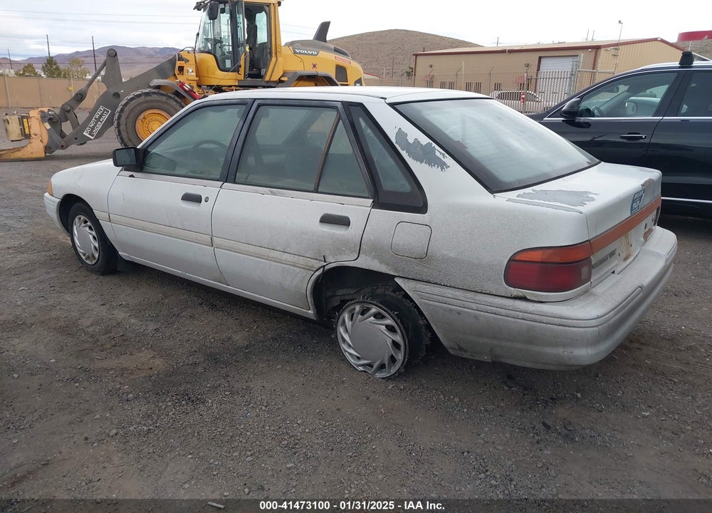 1993 FORD ESCORT LX VIN: 1FAPP14J0PW114239