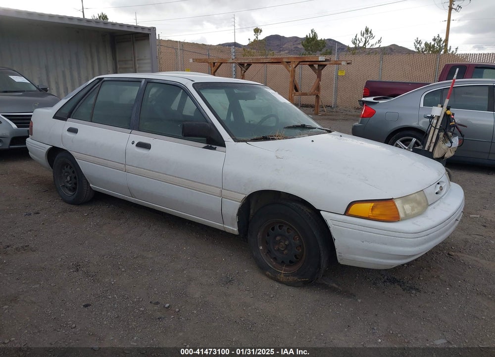 1993 FORD ESCORT LX VIN: 1FAPP14J0PW114239
