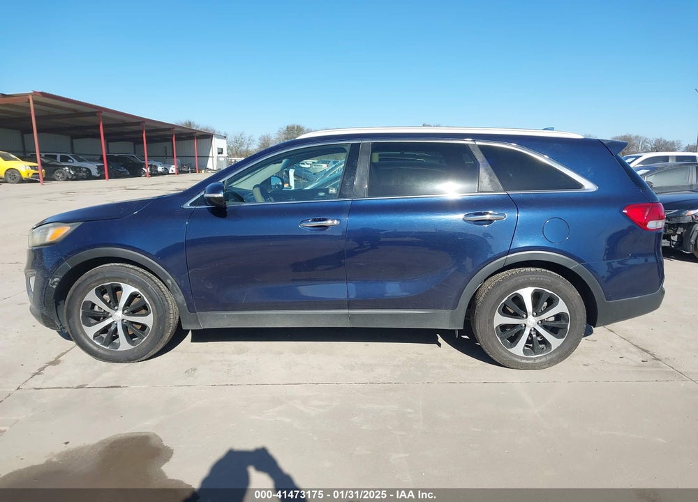 2016 KIA SORENTO 2.0T EX VIN: 5XYPHDA10GG127406