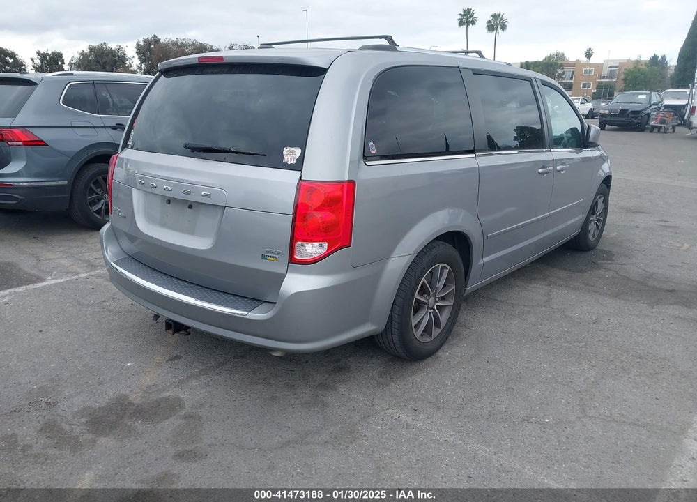 2017 DODGE GRAND CARAVAN SXT VIN: 2C4RDGCG7HR573735