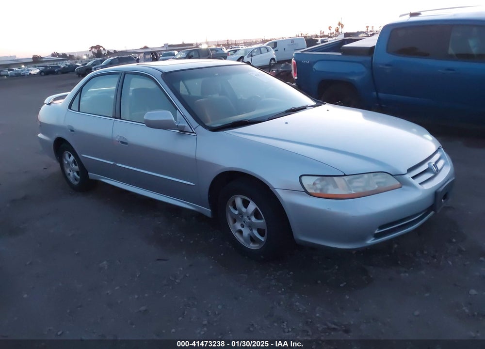 2001 HONDA ACCORD 2.3 EX VIN: 1HGCG66821A053398