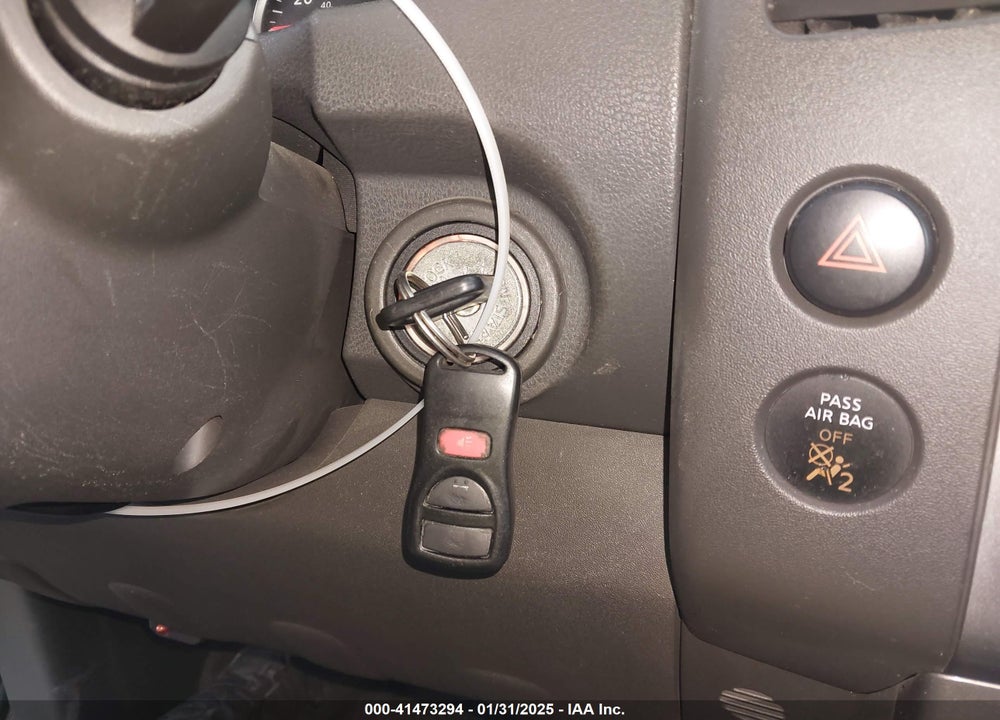 2005 NISSAN PATHFINDER SE VIN: 5N1AR18U35C745284