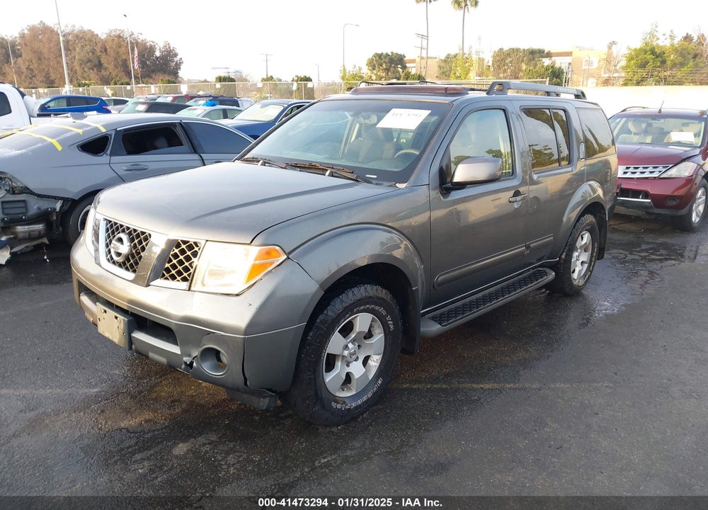 2005 NISSAN PATHFINDER SE VIN: 5N1AR18U35C745284