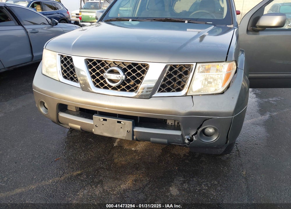 2005 NISSAN PATHFINDER SE VIN: 5N1AR18U35C745284