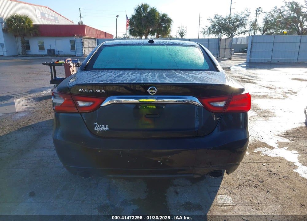 2017 NISSAN MAXIMA VIN: 1N4AA6AP8HC455789