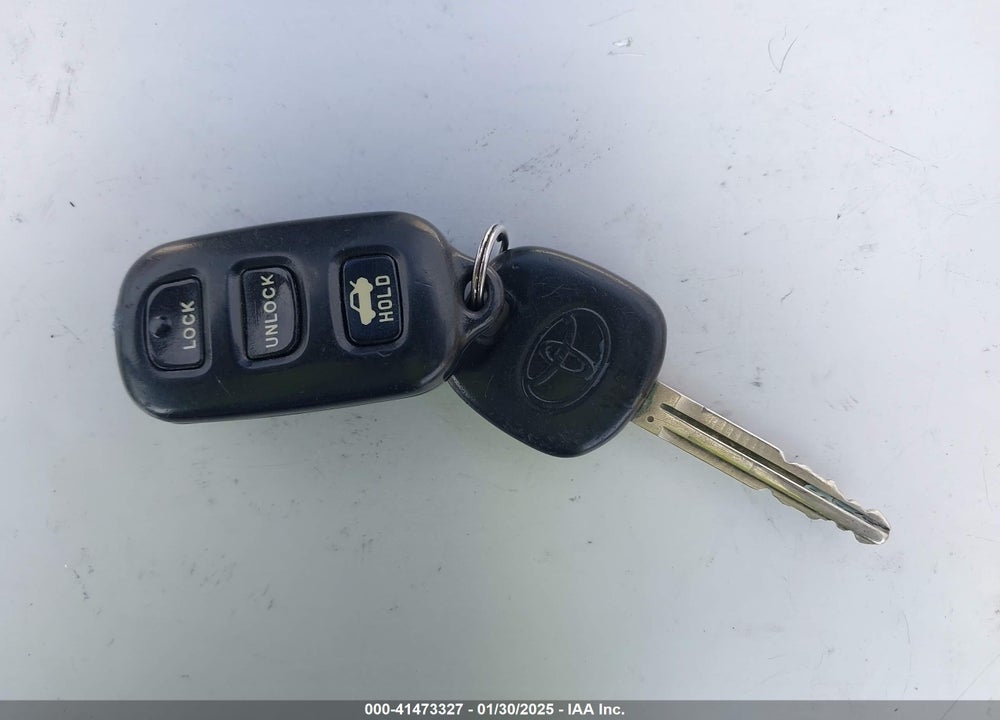 2005 TOYOTA CAMRY XLE V6 VIN: 4T1BF30KX5U605908