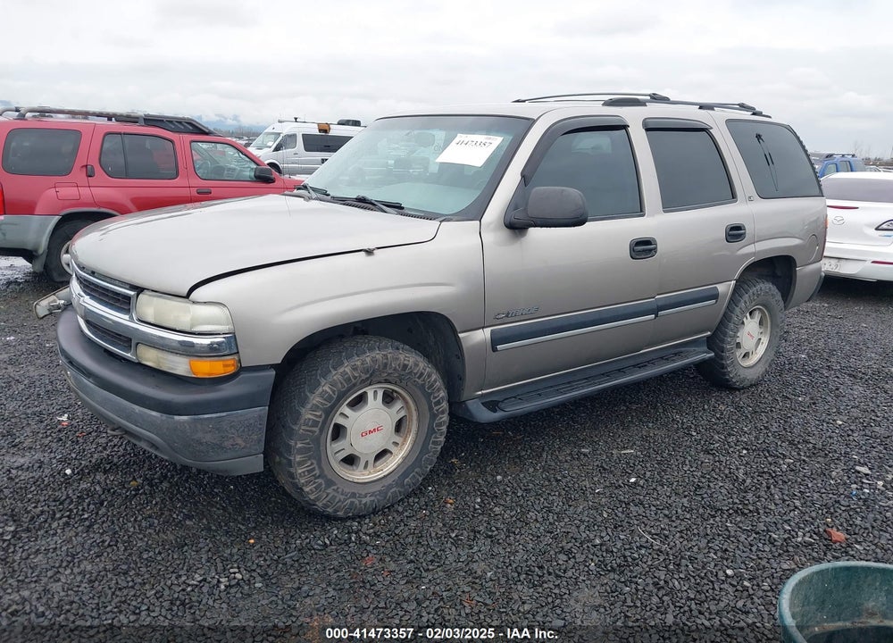 2001 CHEVROLET TAHOE VIN: 1GNEK13T11R109826