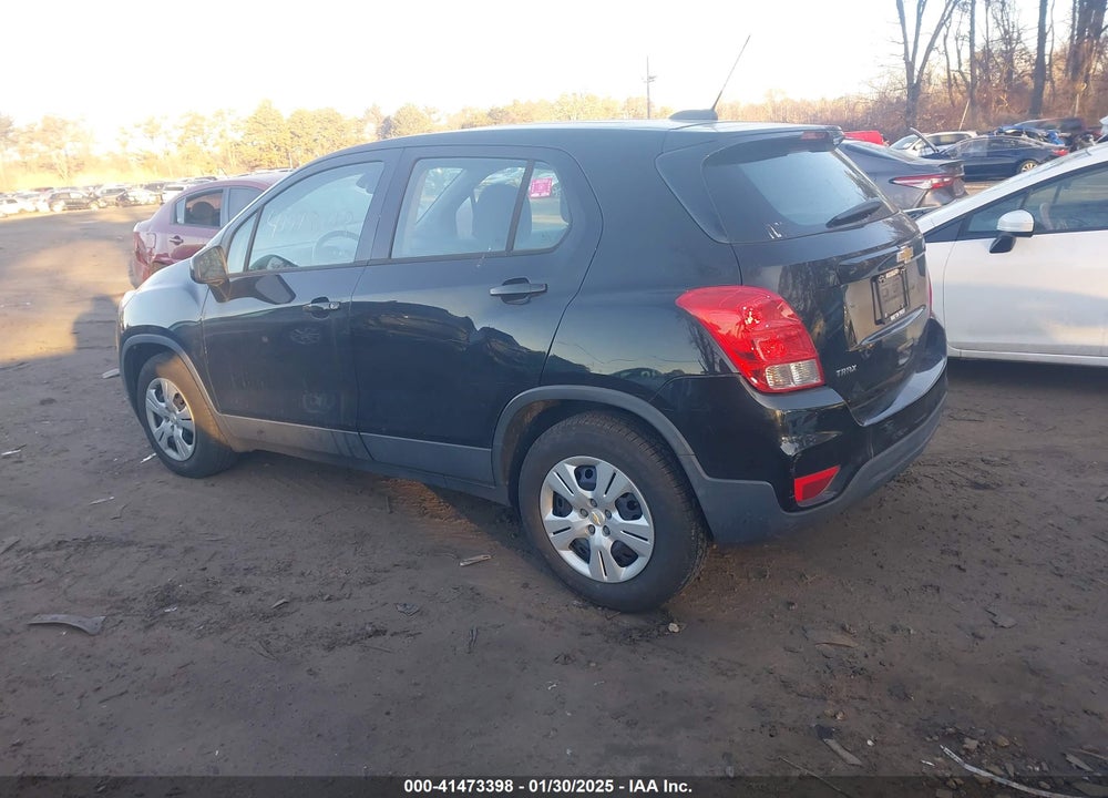 2019 CHEVROLET TRAX LS VIN: 3GNCJKSB1KL132511