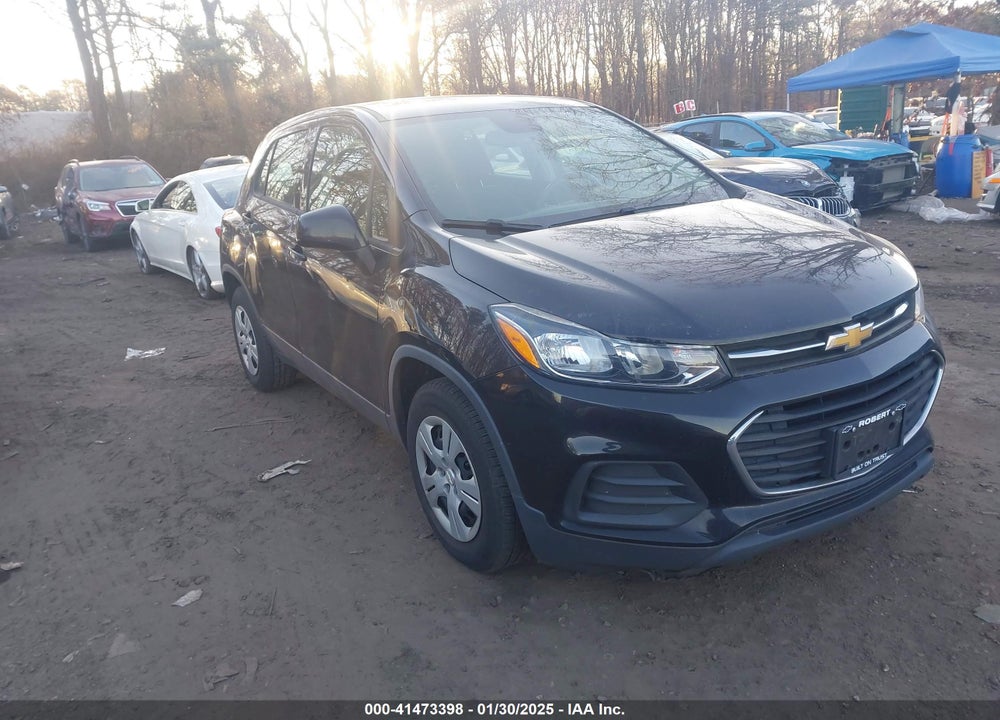 2019 CHEVROLET TRAX LS VIN: 3GNCJKSB1KL132511