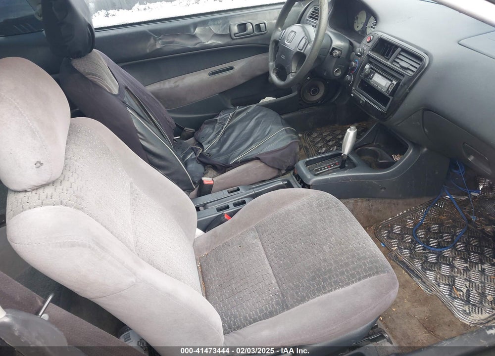 2000 HONDA CIVIC DX VIN: 1HGEJ6224YL087451