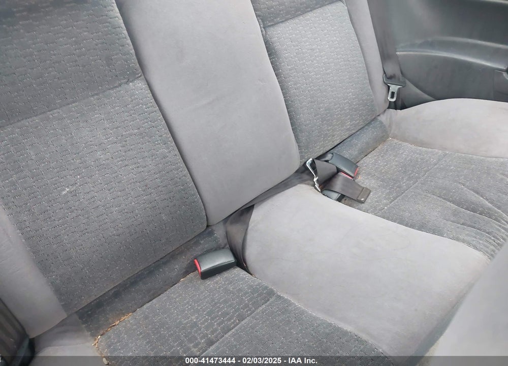 2000 HONDA CIVIC DX VIN: 1HGEJ6224YL087451