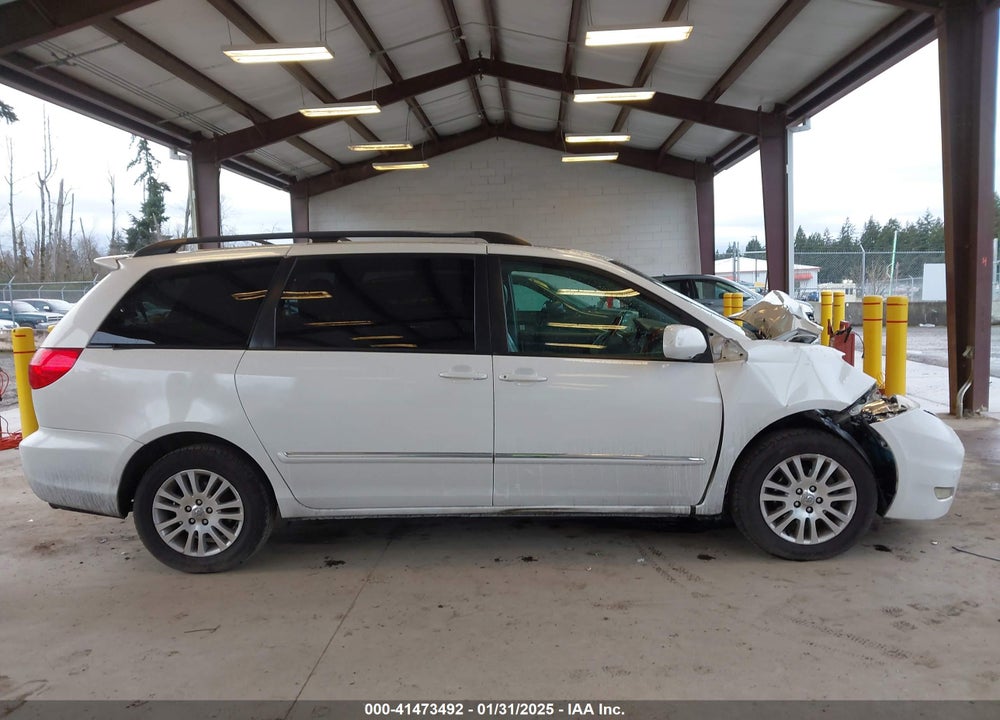 2009 TOYOTA SIENNA VIN: 5TDBK22C29S025062
