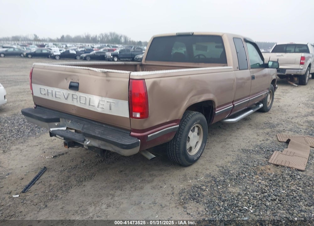 1997 CHEVROLET C1500 FLEETSIDE VIN: 1GCEC19R2VE226183