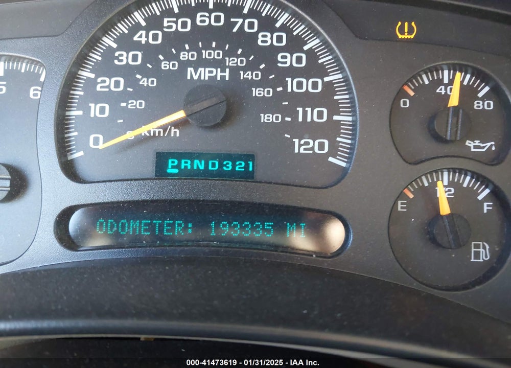 2005 CHEVROLET TAHOE LT VIN: 1GNEC13T25R108333