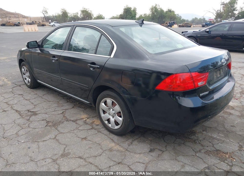 2010 KIA OPTIMA VIN: KNAGG4A8XA5434143