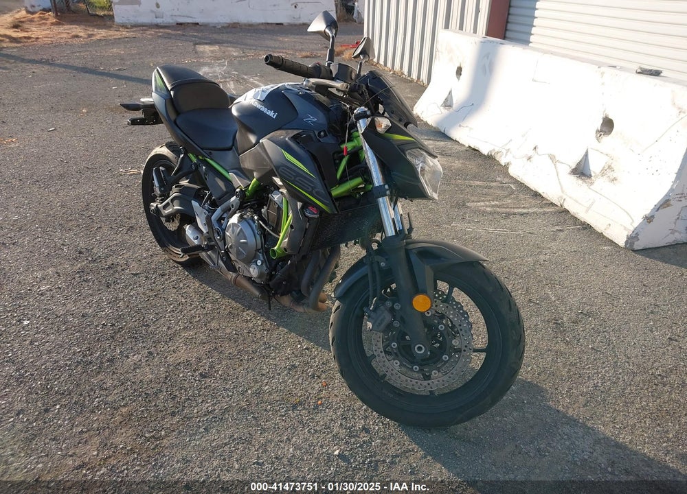 2019 KAWASAKI ER650 H VIN: JKAEREH12KDA39512