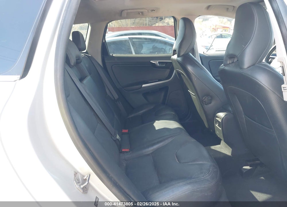 2014 VOLVO XC60 T6 PREMIER PLUS VIN: YV4902DZ2E2501685