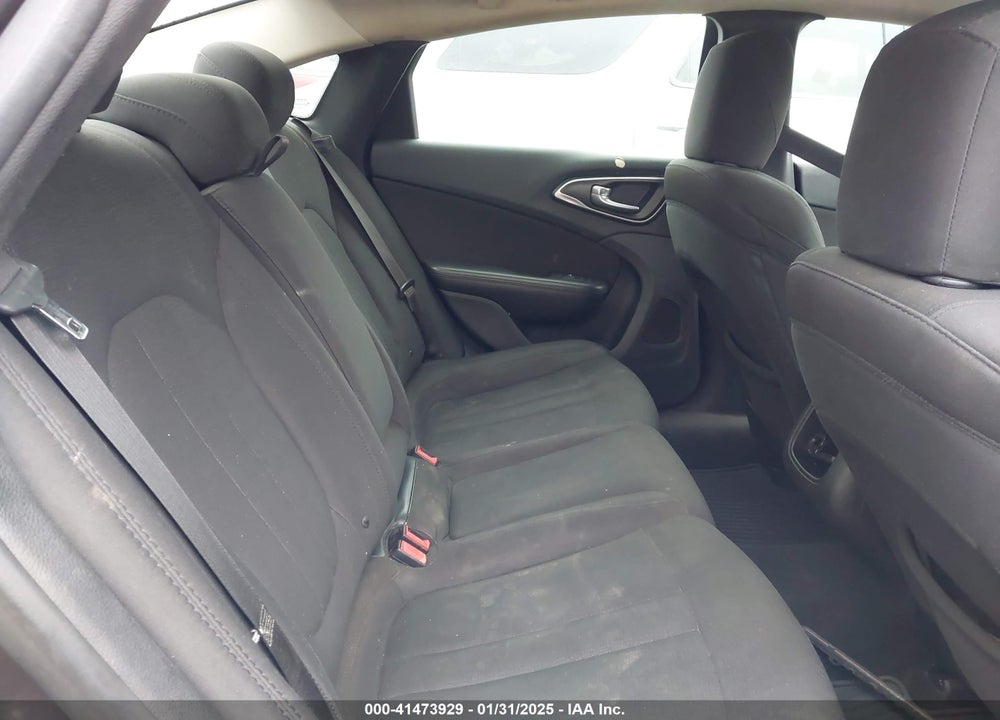 2016 CHRYSLER 200 VIN: 1C3CCCABXGN109606