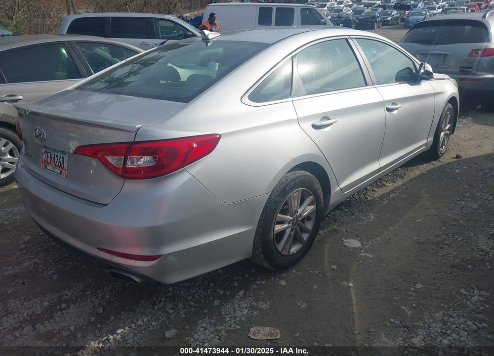 2016 HYUNDAI SONATA VIN: 5NPE24AF9GH298409