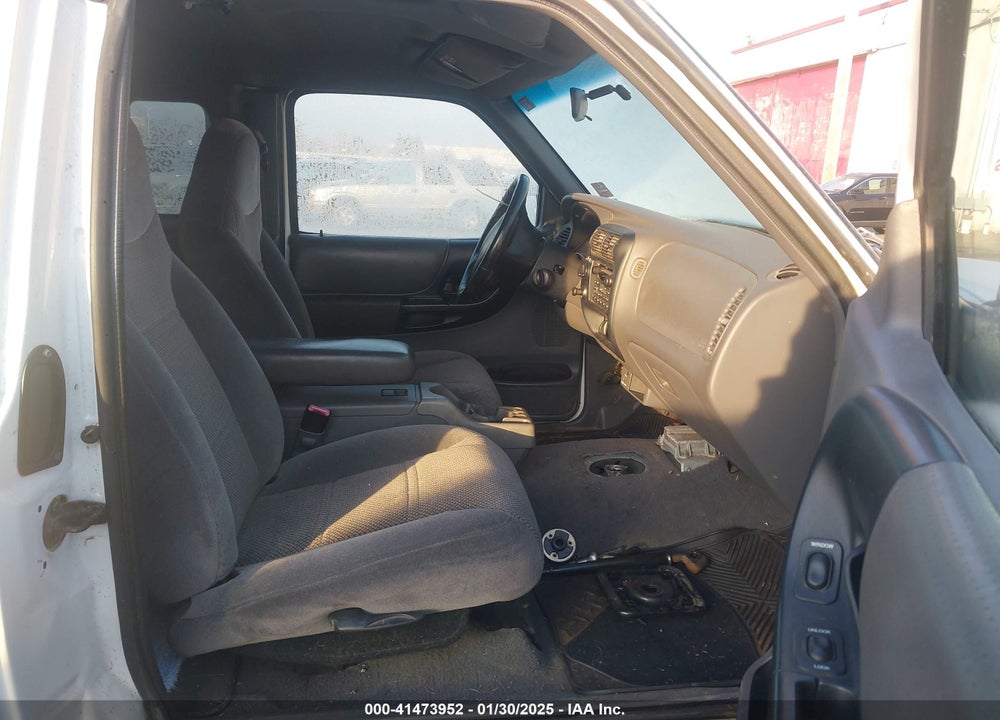 2000 FORD RANGER XLT VIN: 1FTZR15XXYPA57463