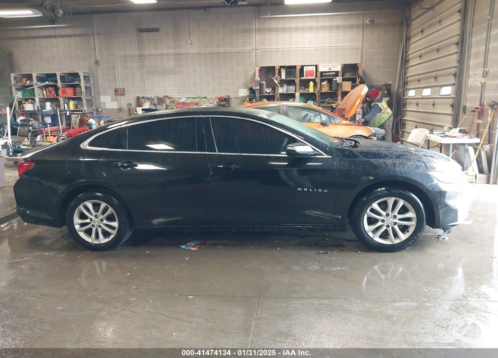 2016 CHEVROLET MALIBU VIN: 1G1ZE5ST8GF295524