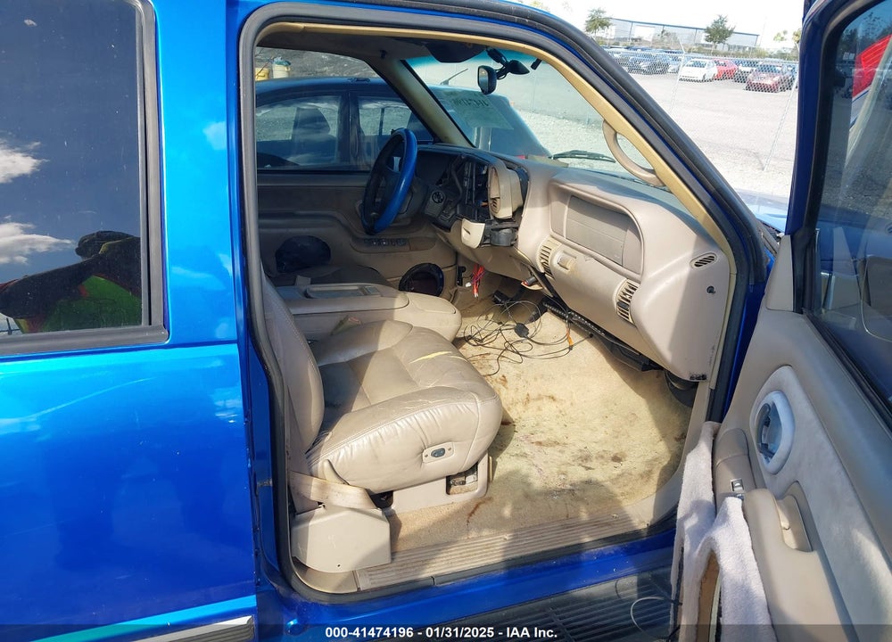 1997 GMC YUKON SLE VIN: 1GKEC13R0VJ744958
