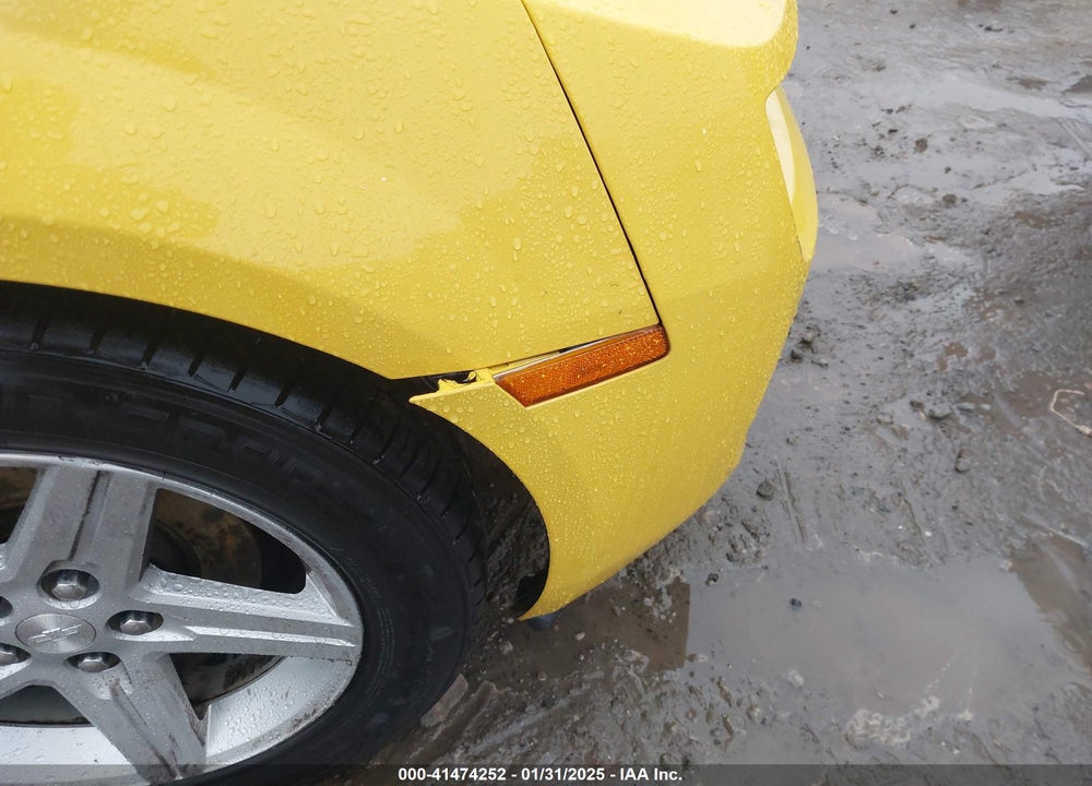 2011 CHEVROLET CAMARO VIN: 2G1FB1ED4B9127518