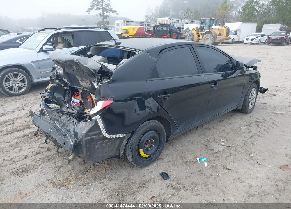2011 KIA FORTE VIN: KNAFU4A29B5441618