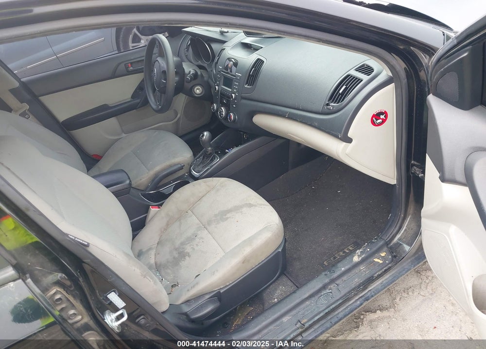 2011 KIA FORTE VIN: KNAFU4A29B5441618