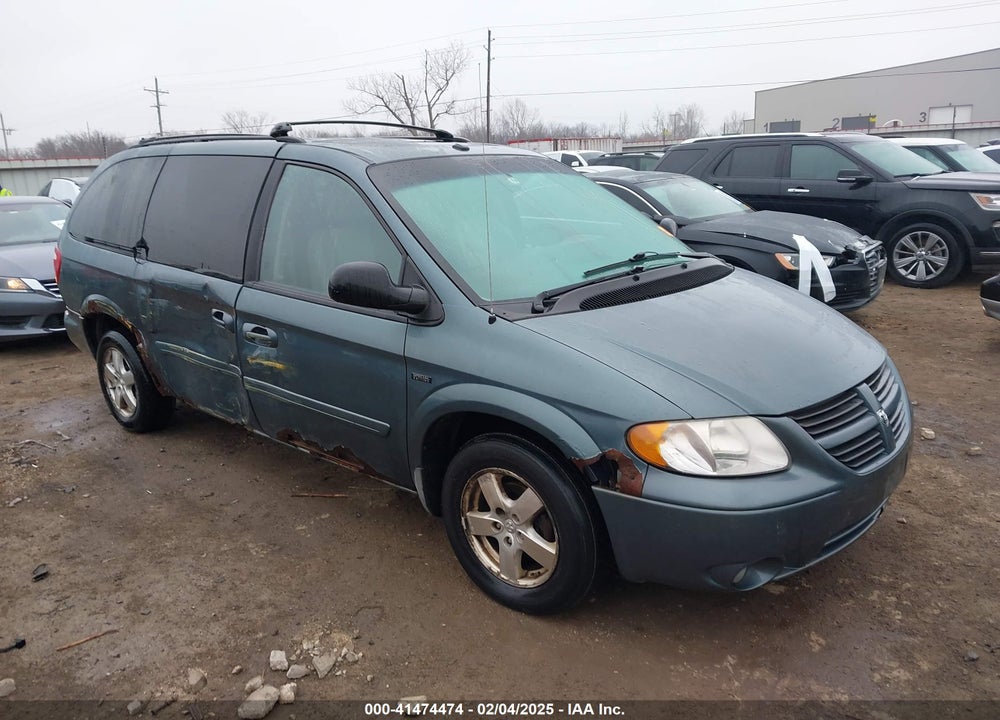 2007 DODGE GRAND CARAVAN SXT VIN: 2D4GP44L27R150510