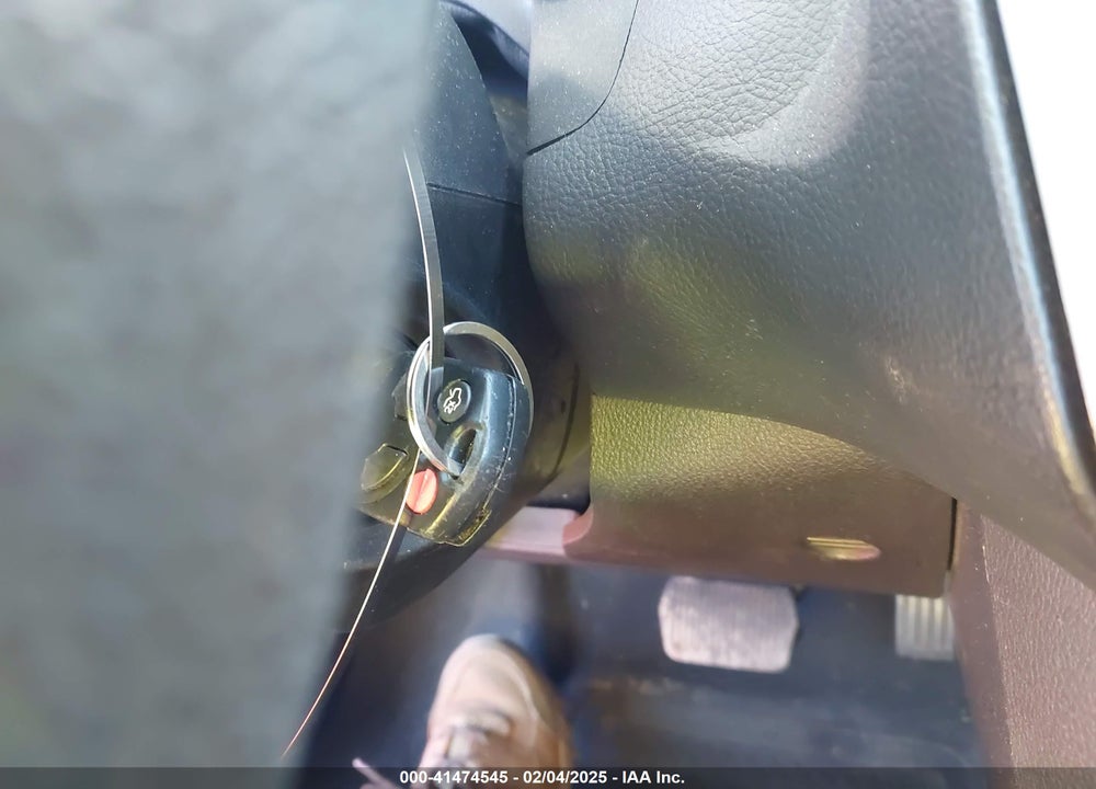 2014 FORD FOCUS VIN: 1FADP3K22EL332353