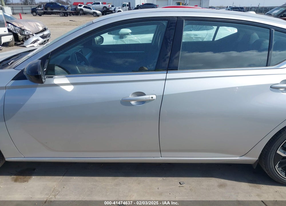 2024 NISSAN ALTIMA SR FWD VIN: 1N4BL4CV5RN363009