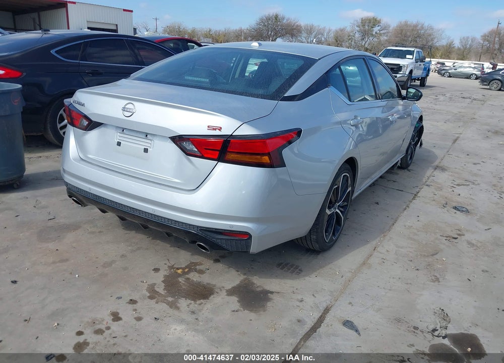 2024 NISSAN ALTIMA SR FWD VIN: 1N4BL4CV5RN363009