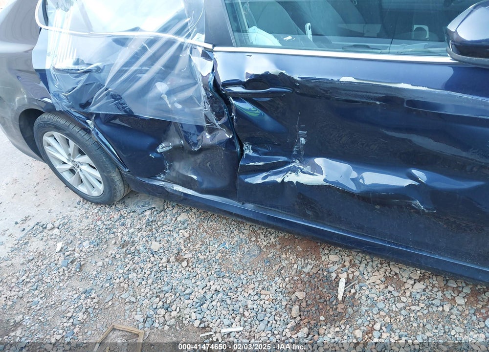 2021 TOYOTA CAMRY VIN: 4T1C11AK8MU461988