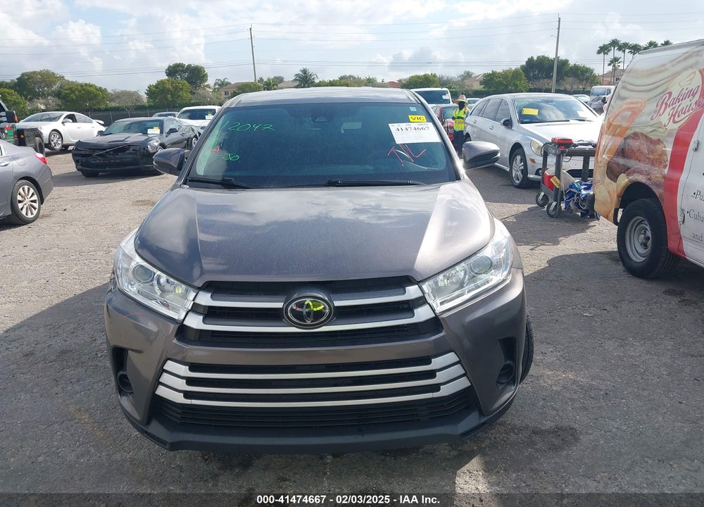 2019 TOYOTA HIGHLANDER VIN: 5TDZZRFH7KS290610