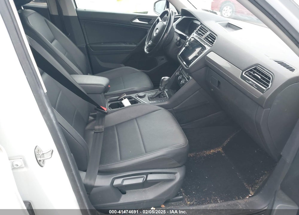 2019 VOLKSWAGEN TIGUAN 2.0T SE/2.0T SEL/2.0T SEL R-LINE/2.0T SEL R-LINE BLACK VIN: 3VV2B7AX5KM036131
