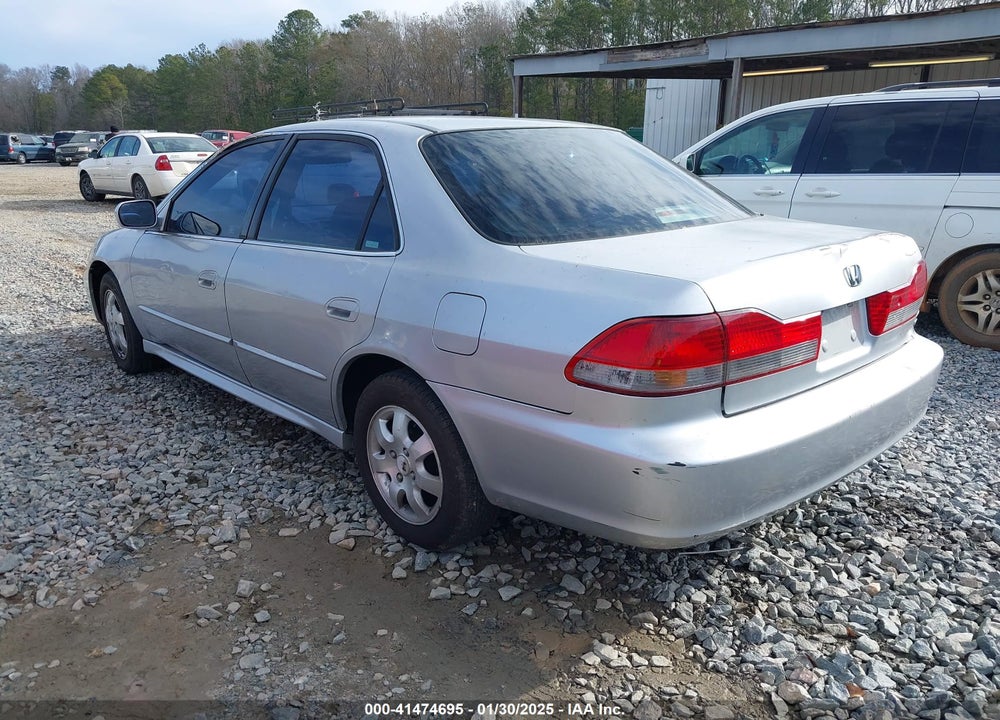 2002 HONDA ACCORD 2.3 EX/2.3 SE VIN: 1HGCG66842A003992