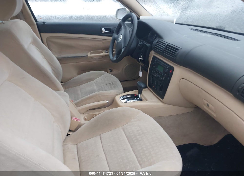 2003 VOLKSWAGEN PASSAT GL VIN: WVWND63B03E221793