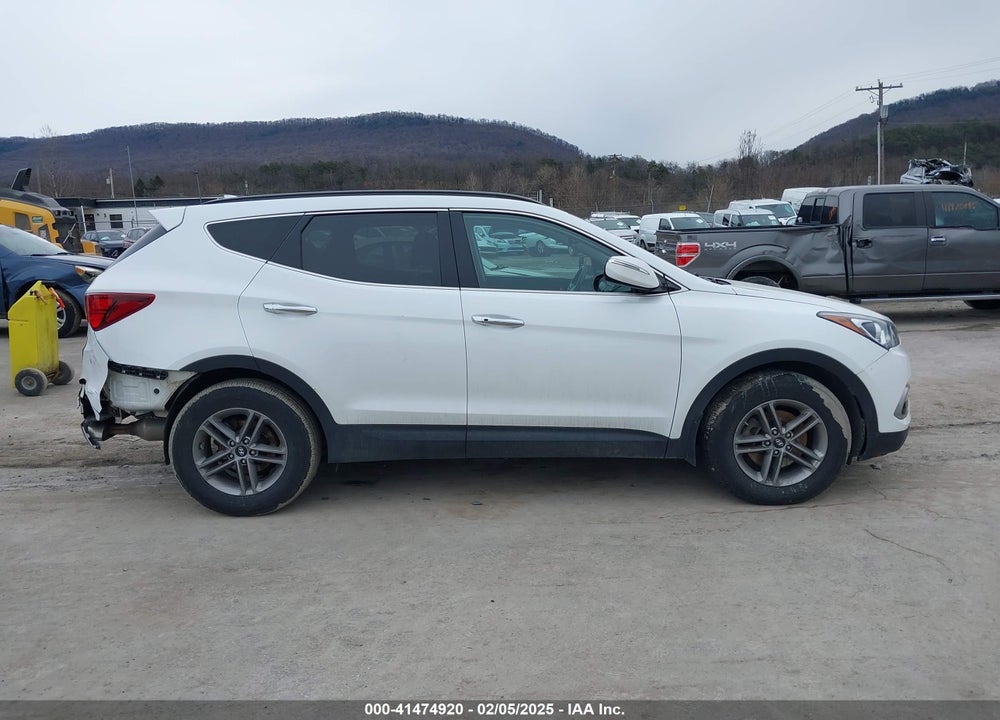 2018 HYUNDAI SANTA FE SPORT 2.4L VIN: 5NMZUDLB5JH056405