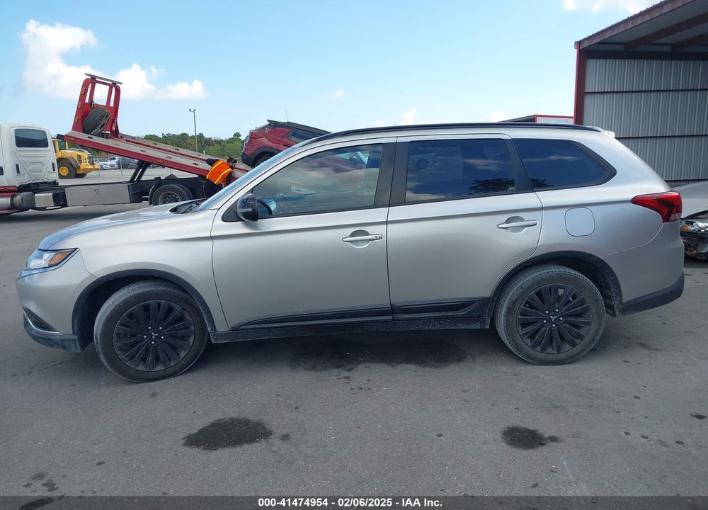 2020 MITSUBISHI OUTLANDER ES 2.4 S-AWC/LE 2.4 S-AWC/SE 2.4 S-AWC/SEL 2.4 S-AWC/SP 2.4 S-AWC VIN: JA4AZ3A37LZ042888