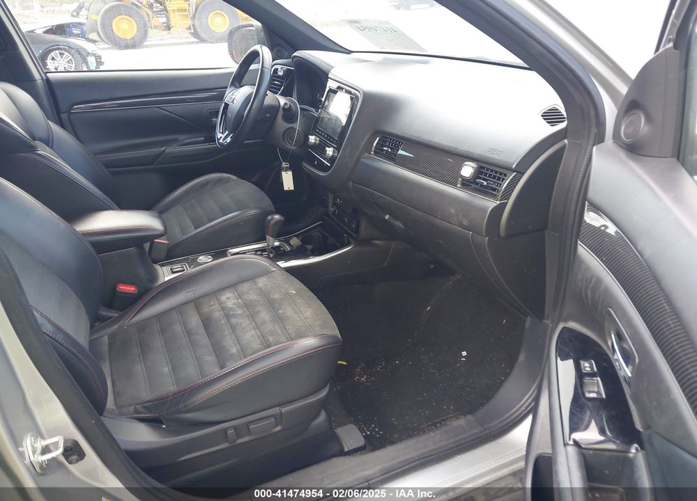 2020 MITSUBISHI OUTLANDER ES 2.4 S-AWC/LE 2.4 S-AWC/SE 2.4 S-AWC/SEL 2.4 S-AWC/SP 2.4 S-AWC VIN: JA4AZ3A37LZ042888